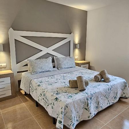 Casa Mari Y Jose Con Grandes Piscinas Y Wifi Gratis Lägenhet Corralejo Exteriör bild