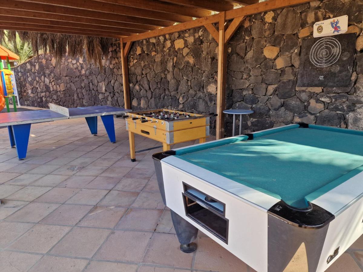 Casa Mari Y Jose Con Grandes Piscinas Y Wifi Gratis Lägenhet Corralejo Exteriör bild