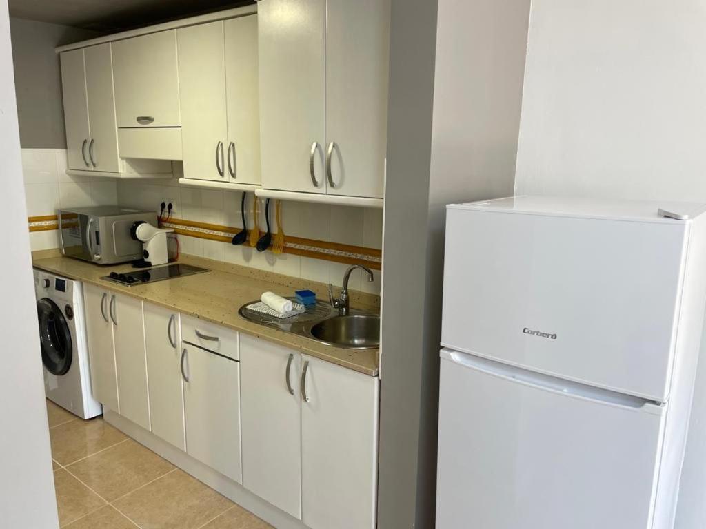 Casa Mari Y Jose Con Grandes Piscinas Y Wifi Gratis Lägenhet Corralejo Exteriör bild
